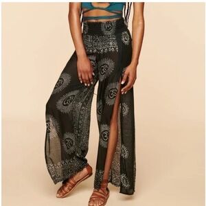 Earthbound Om Faux Wrap Black and White Wide Leg Pants Size M